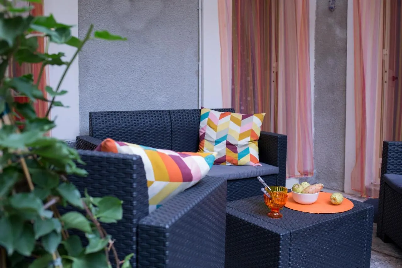 Holiday home Al Cortile Del Re Luxury Home Catania